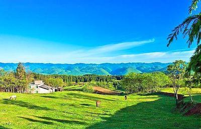 重慶下轄小城市的旅游新篇章 景點(diǎn)享譽(yù)世界與立體交通建設(shè)并進(jìn)